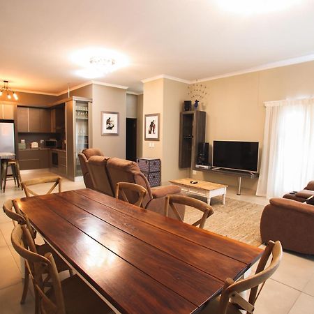 Hnt Atlantic Self Catering Apartment Swakopmund Exterior foto