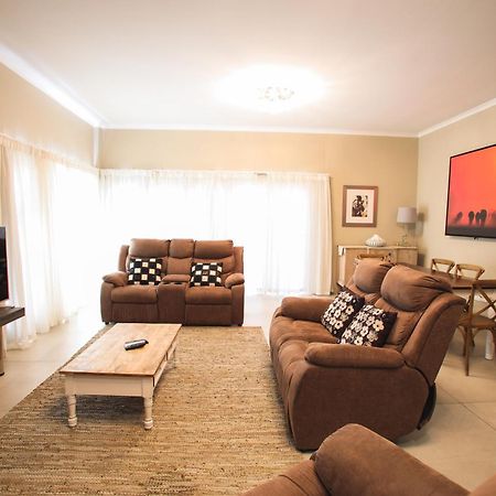 Hnt Atlantic Self Catering Apartment Swakopmund Exterior foto