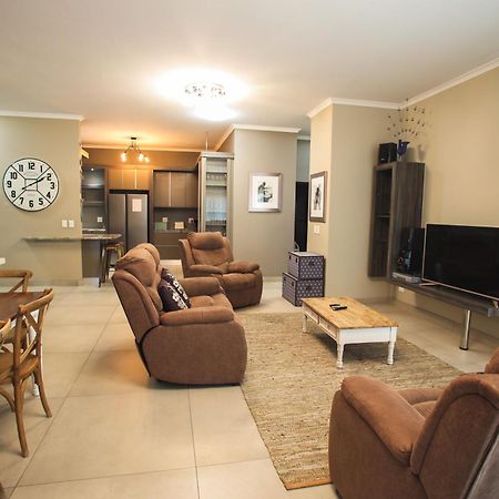 Hnt Atlantic Self Catering Apartment Swakopmund Exterior foto