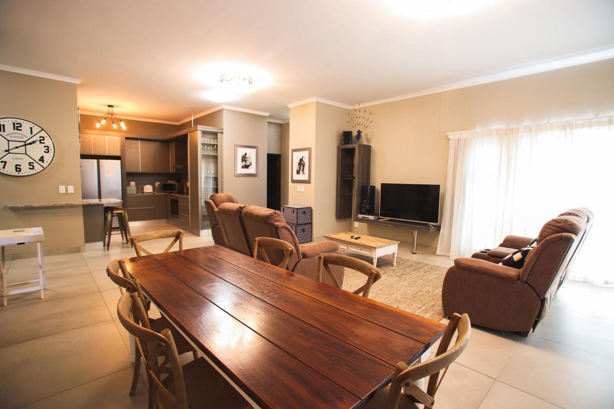 Hnt Atlantic Self Catering Apartment Swakopmund Exterior foto