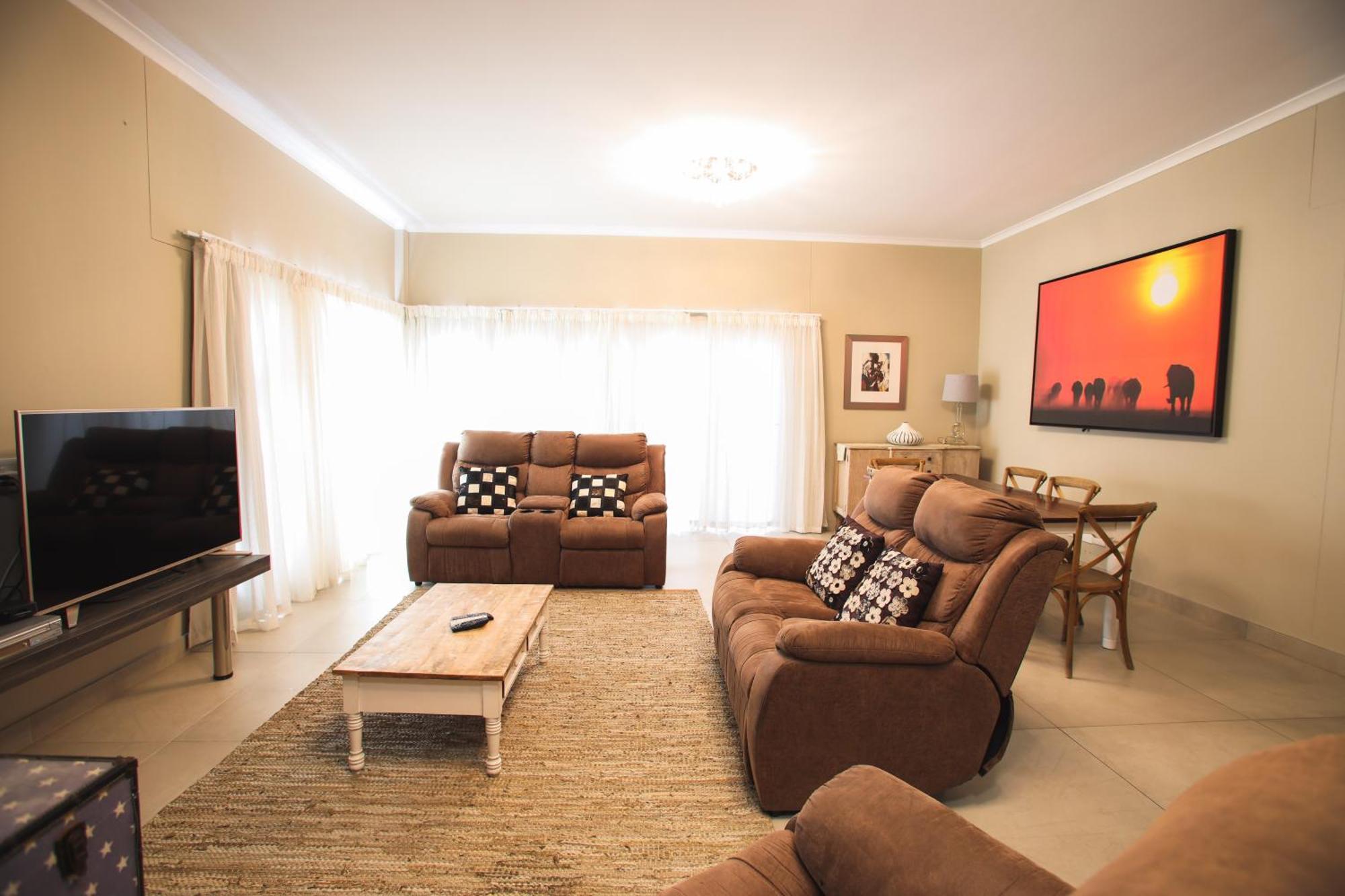 Hnt Atlantic Self Catering Apartment Swakopmund Exterior foto