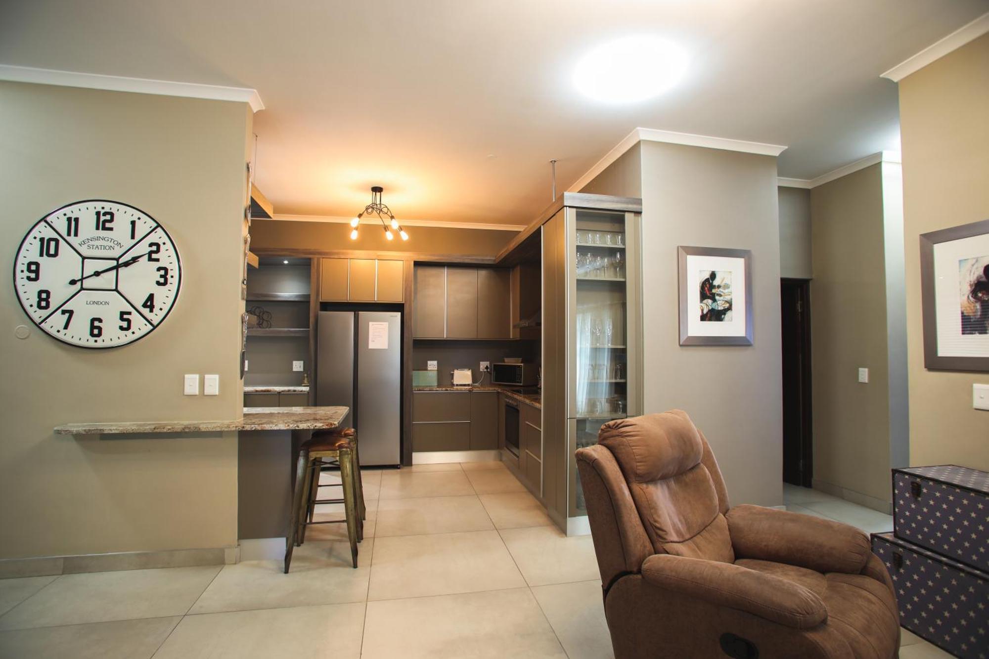 Hnt Atlantic Self Catering Apartment Swakopmund Exterior foto