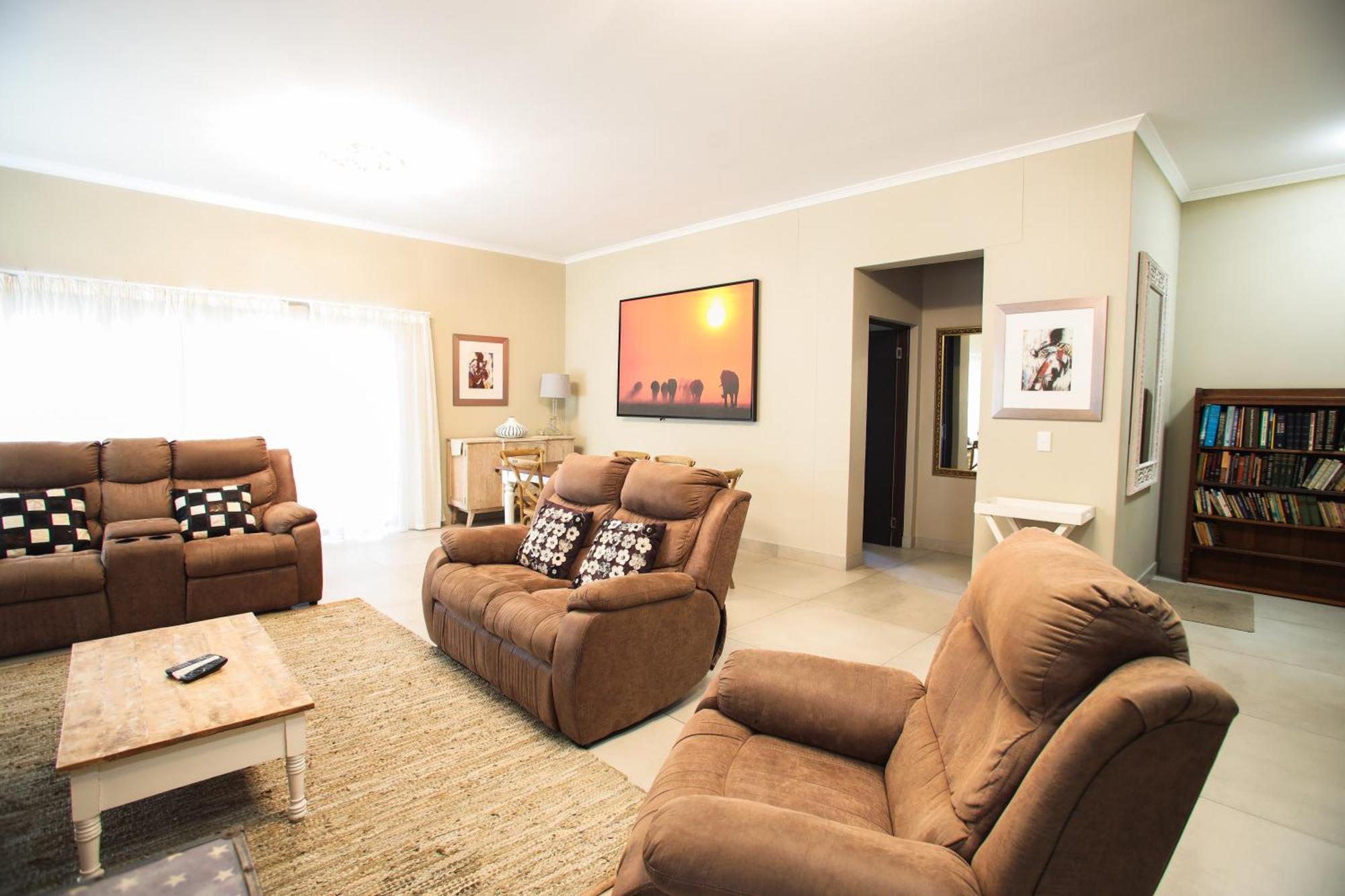 Hnt Atlantic Self Catering Apartment Swakopmund Exterior foto