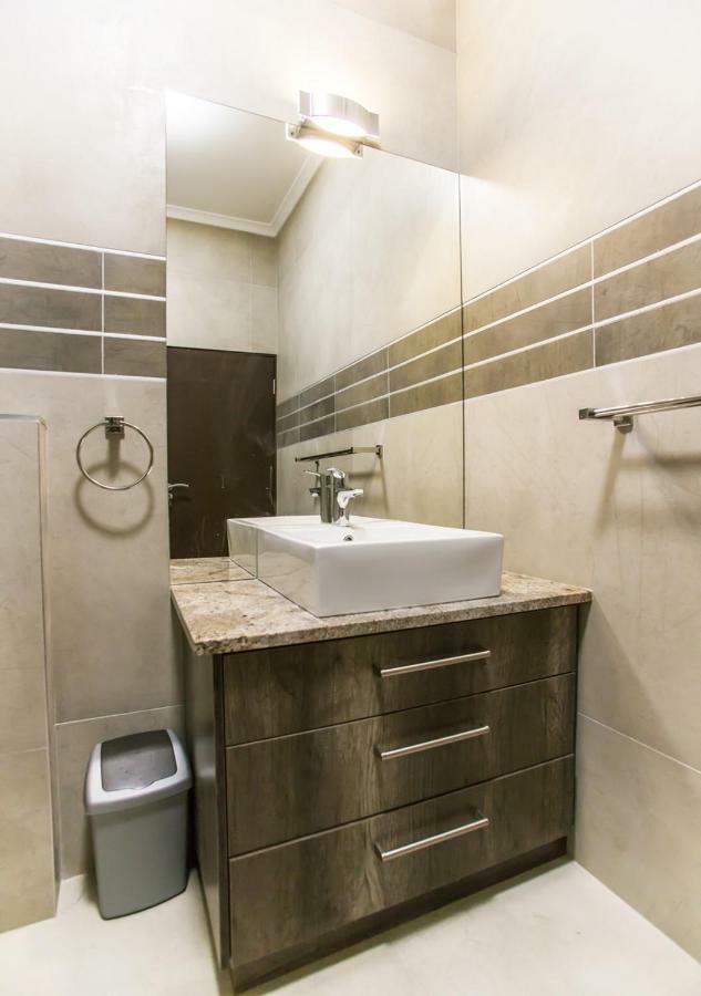 Hnt Atlantic Self Catering Apartment Swakopmund Exterior foto