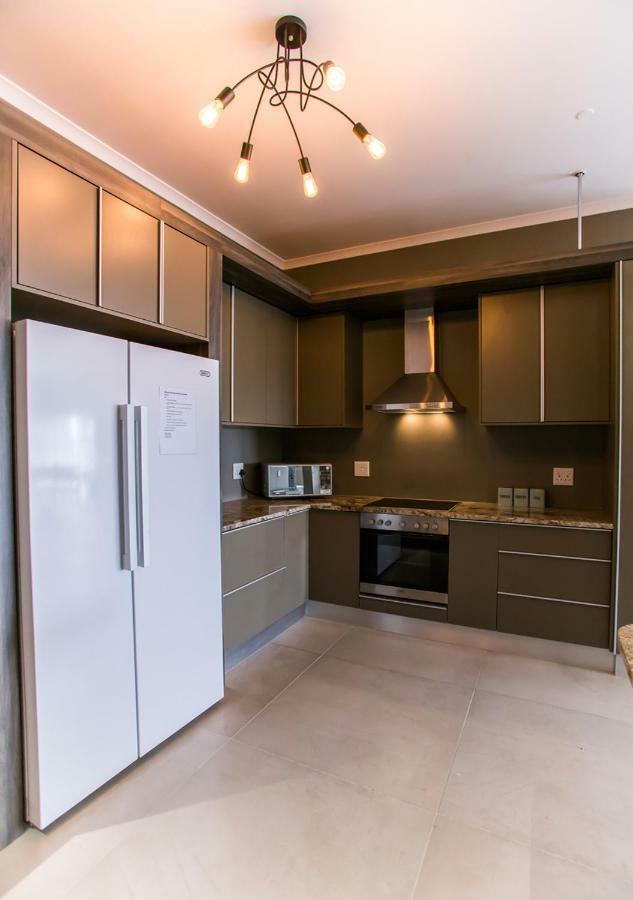Hnt Atlantic Self Catering Apartment Swakopmund Exterior foto